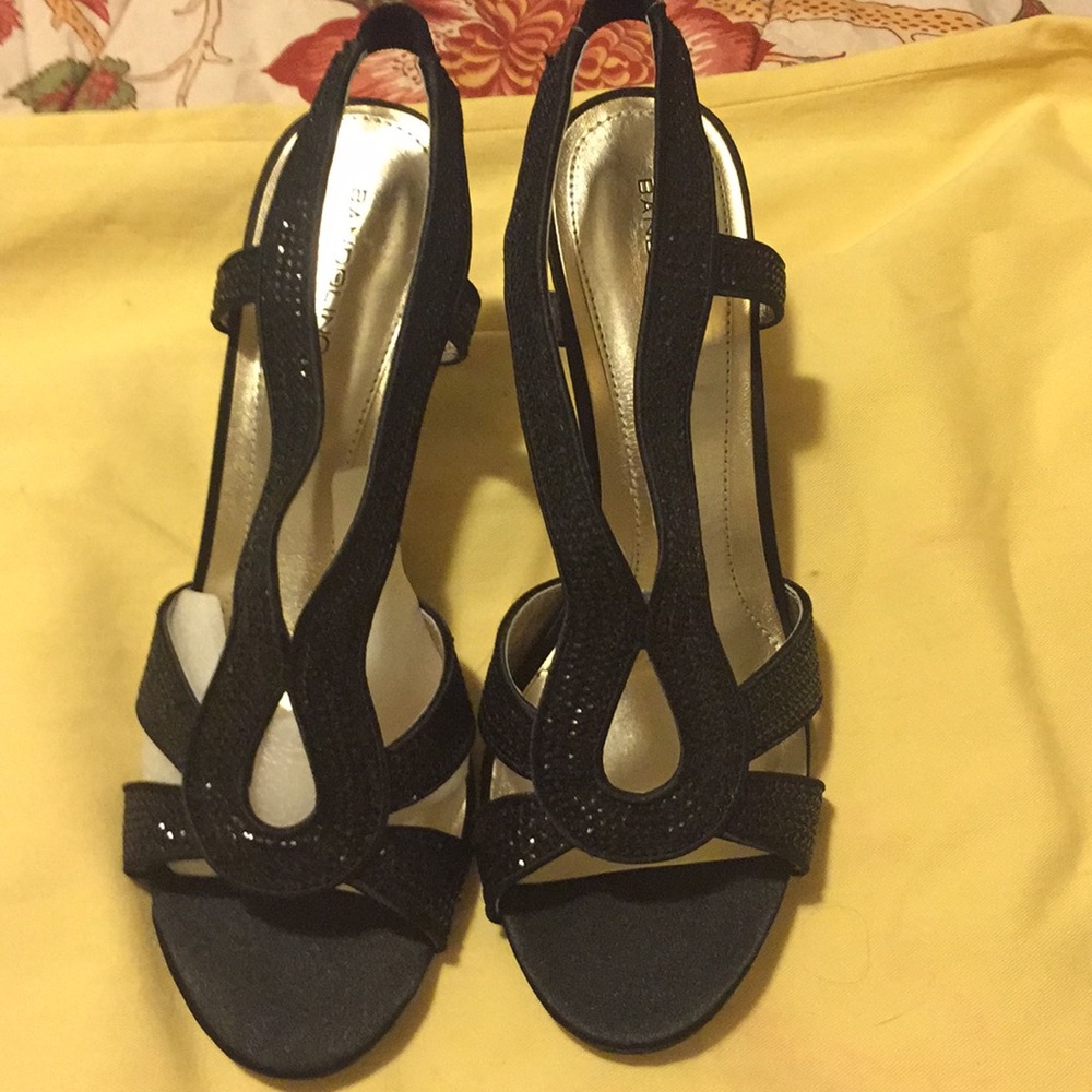Black sandals black